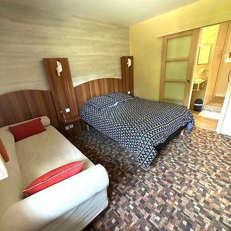 Hotel Roc Land Les Portes du Coglais Kültér fotó