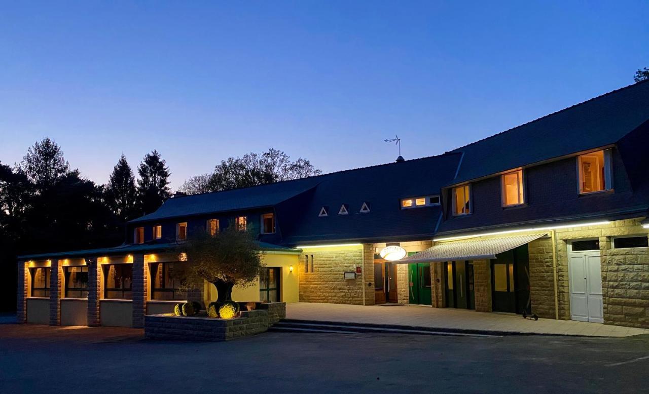 Hotel Roc Land Les Portes du Coglais Kültér fotó