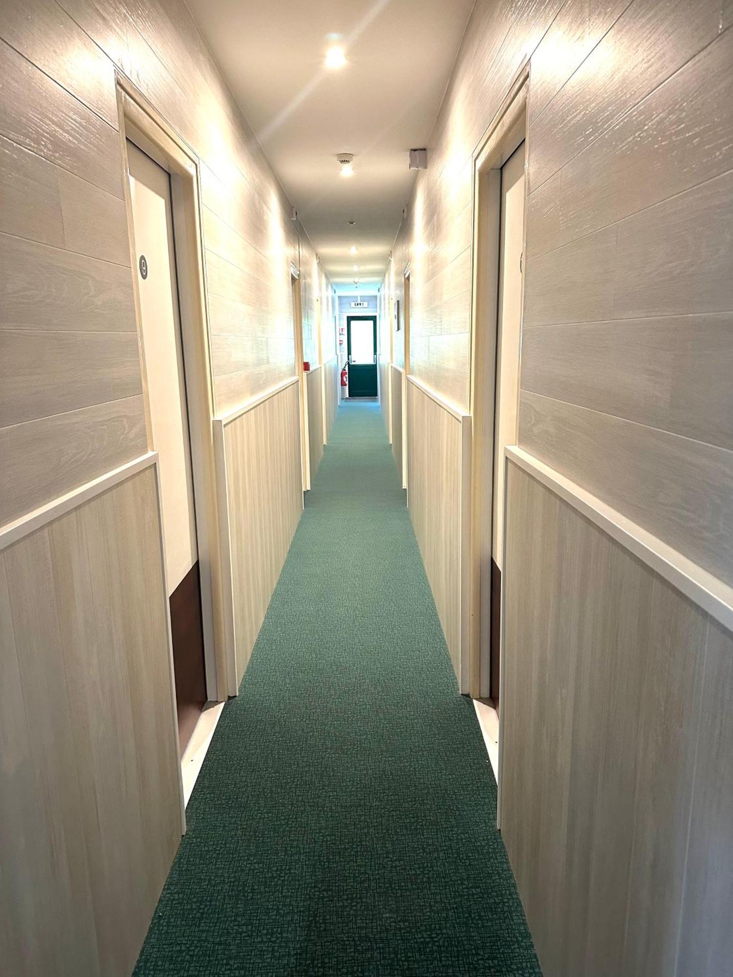 Hotel Roc Land Les Portes du Coglais Kültér fotó